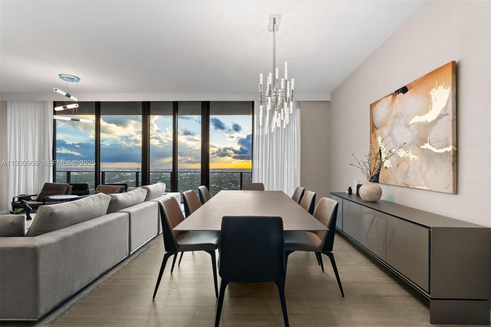 1000 Brickell Plz #PH5904, Miami FL 33131