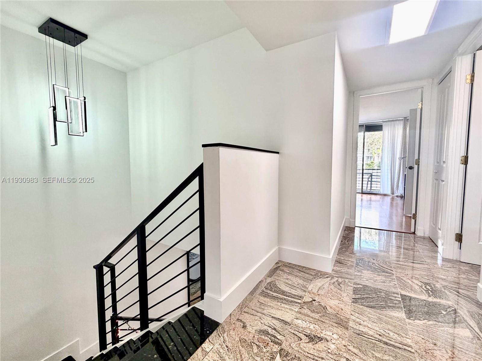 934 NE 27th Ave, Hallandale Beach FL 33009