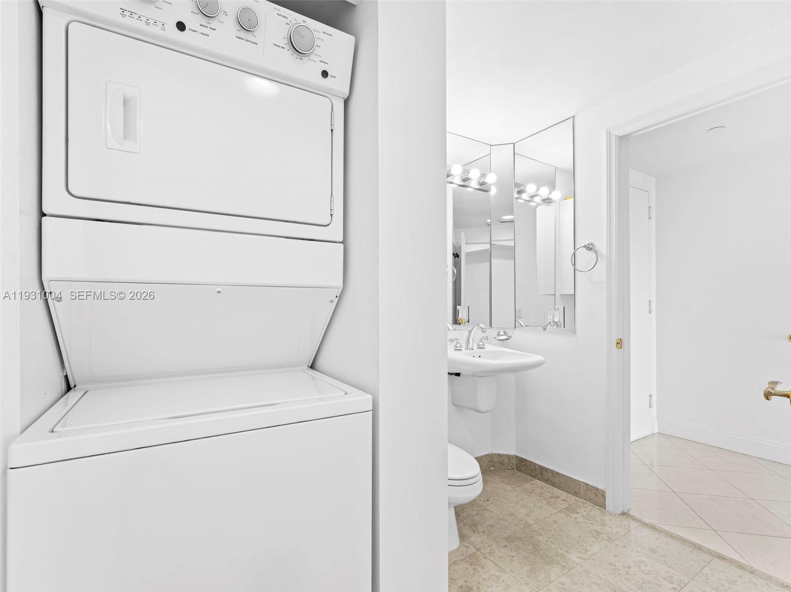 Miami Beach FL 33140 - A11931004