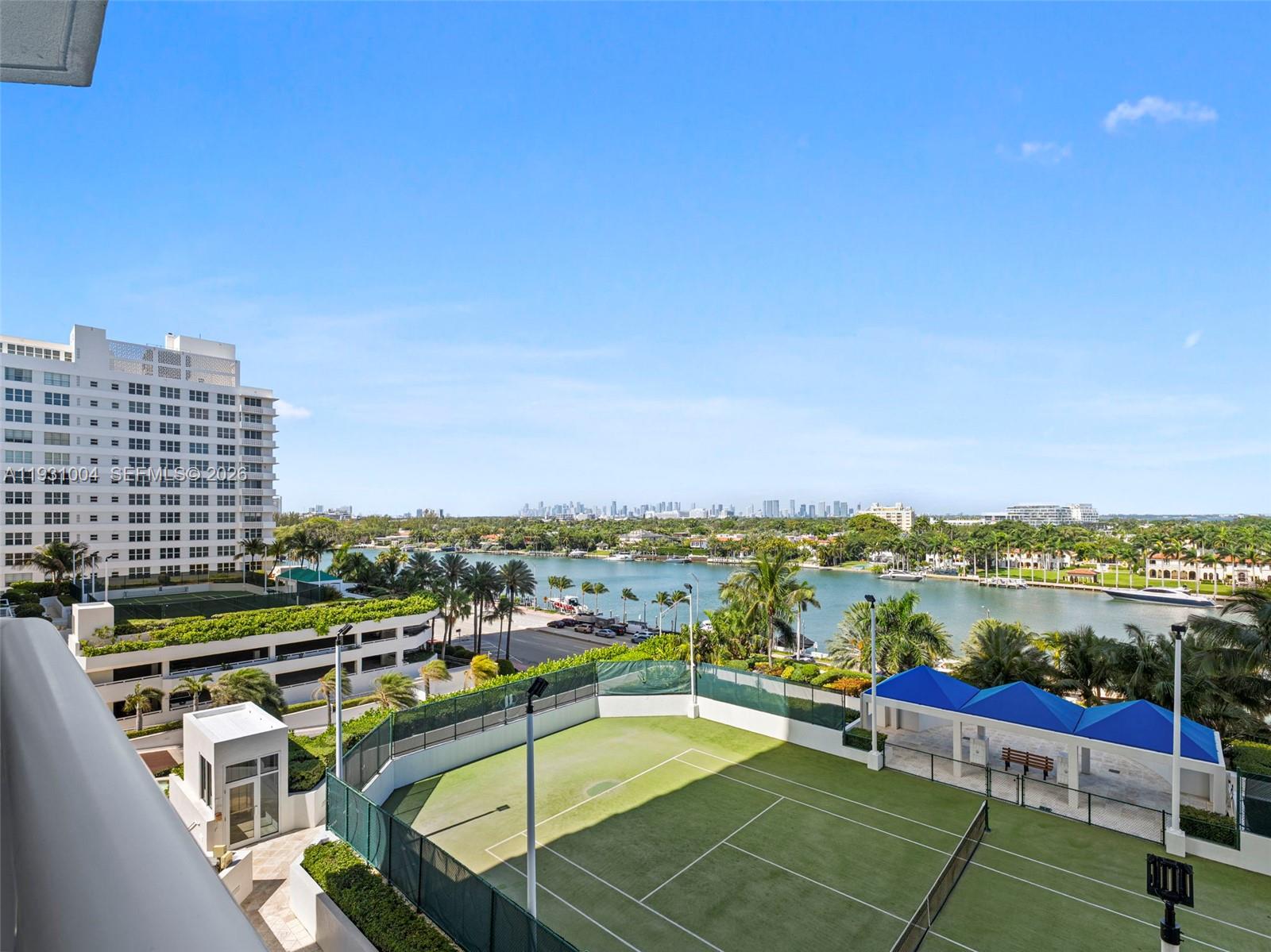 Miami Beach FL 33140 - A11931004