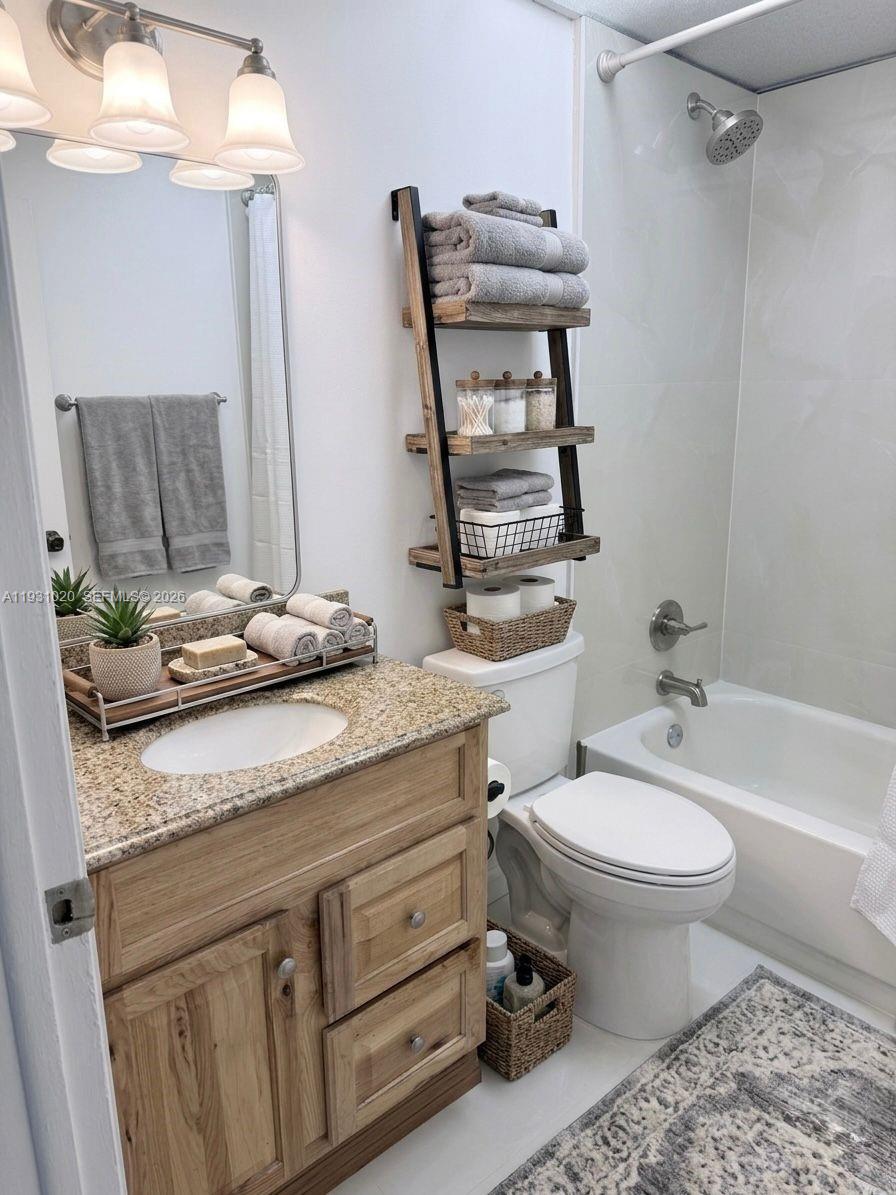 160 SW 30th Ave #104A, Miami FL 33135