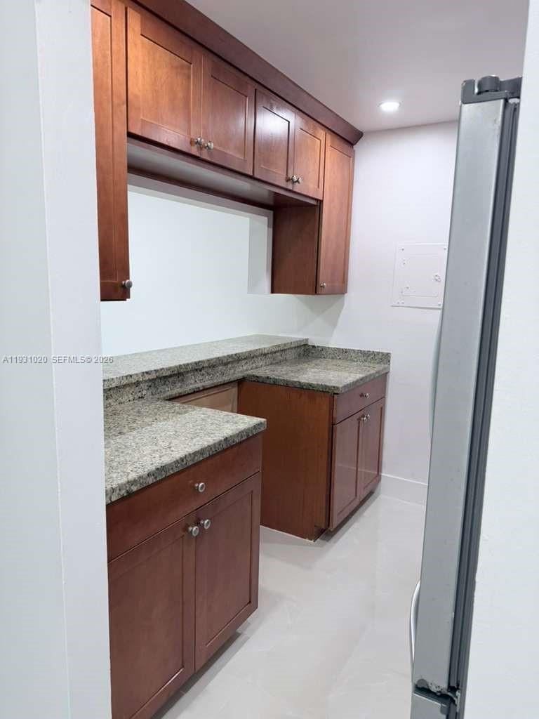 160 SW 30th Ave #104A, Miami FL 33135