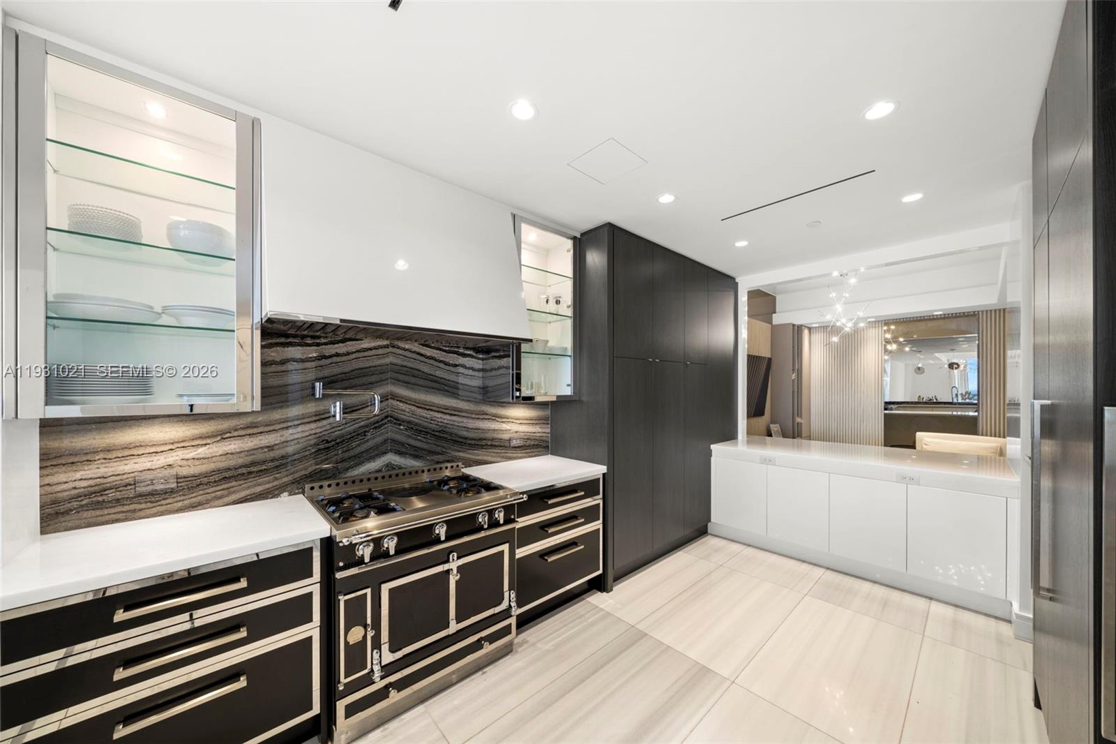 17901 Collins Ave #1002, Sunny Isles Beach FL 33160