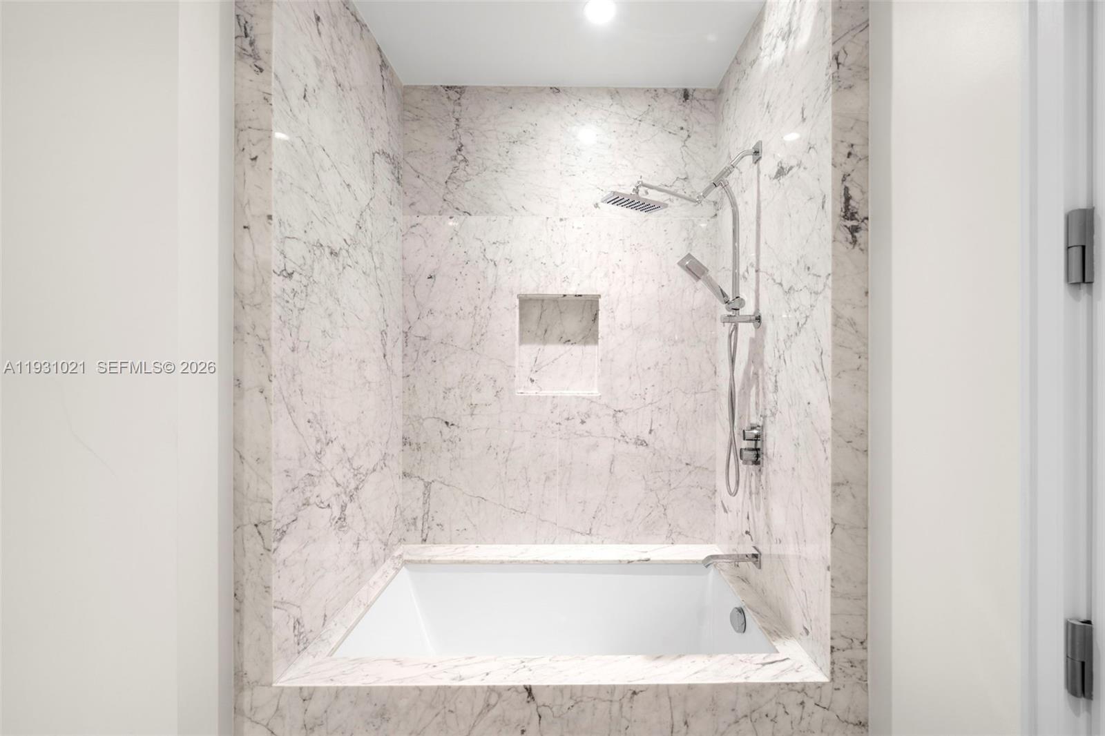 17901 Collins Ave #1002, Sunny Isles Beach FL 33160