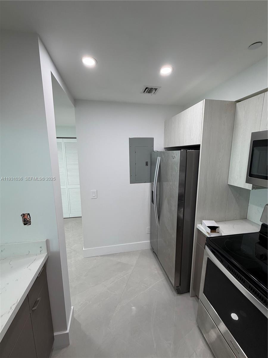 2475 Brickell Ave #2007, Miami FL 33129