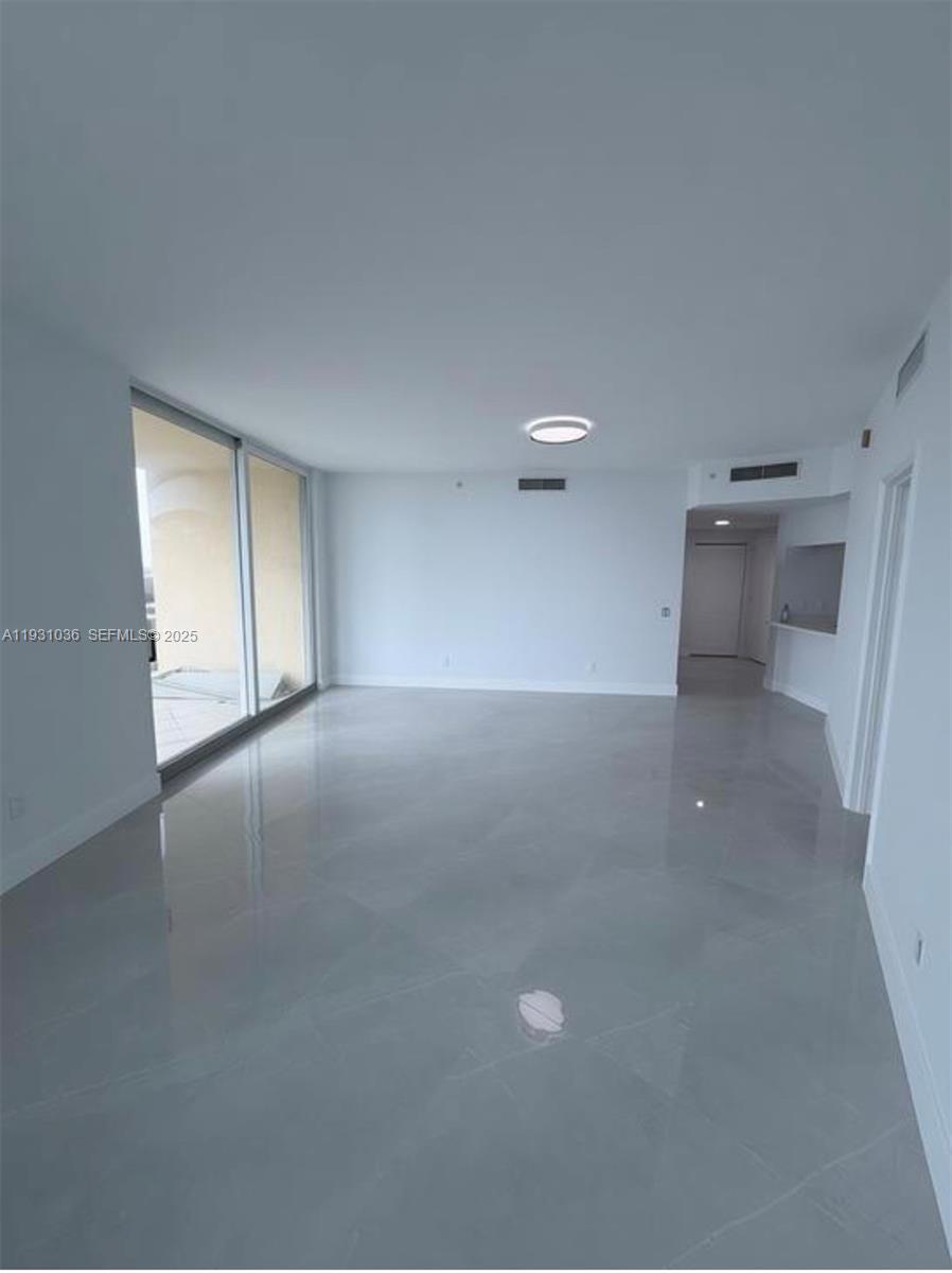 2475 Brickell Ave #2007, Miami FL 33129