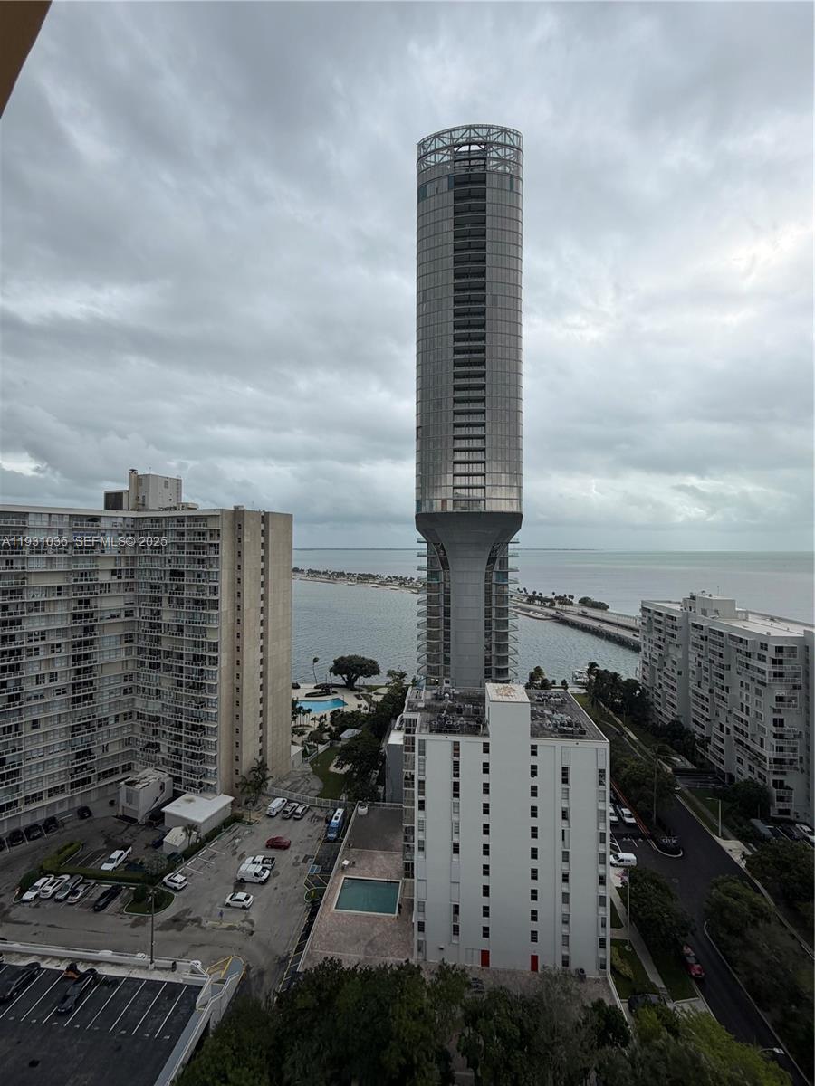 2475 Brickell Ave #2007, Miami FL 33129