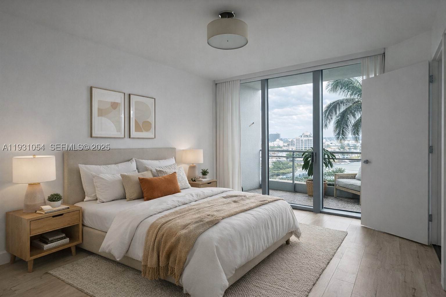 92 SW 3rd St #1408, Miami FL 33130