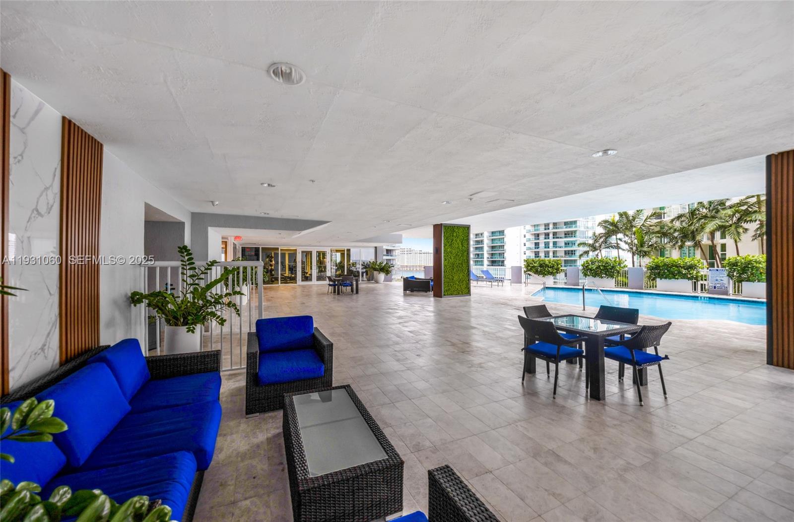 170 SE 14th St #2701, Miami FL 33131