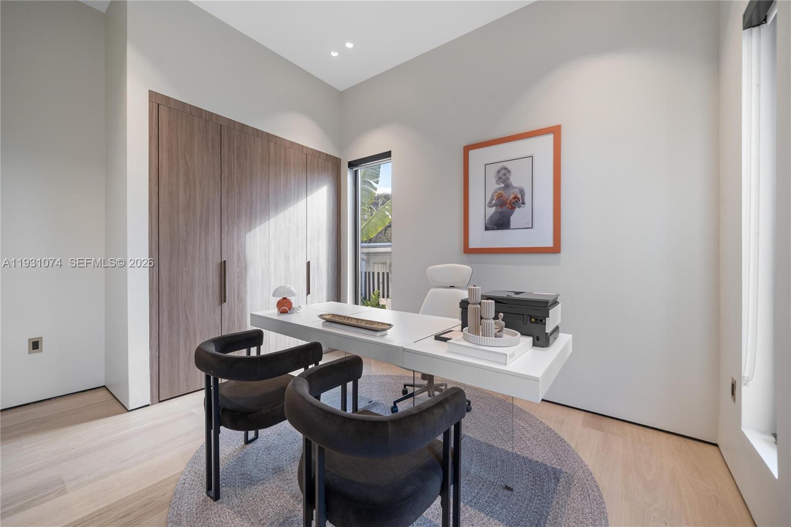 1045 W 47th Ct, Miami Beach FL 33140