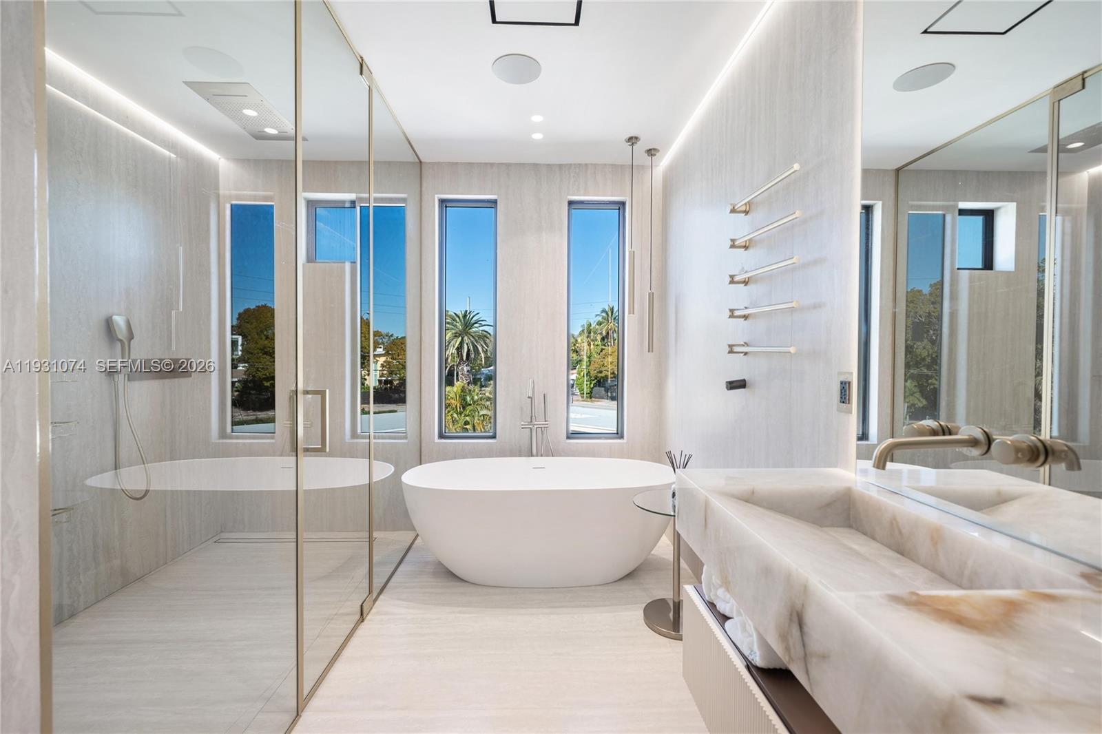 1045 W 47th Ct, Miami Beach FL 33140