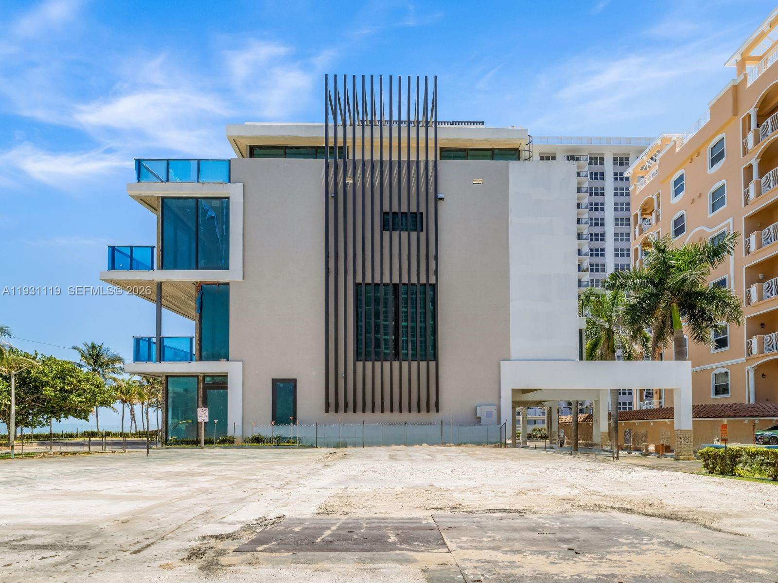 499 N Ocean Blvd #4, Pompano Beach FL 33062