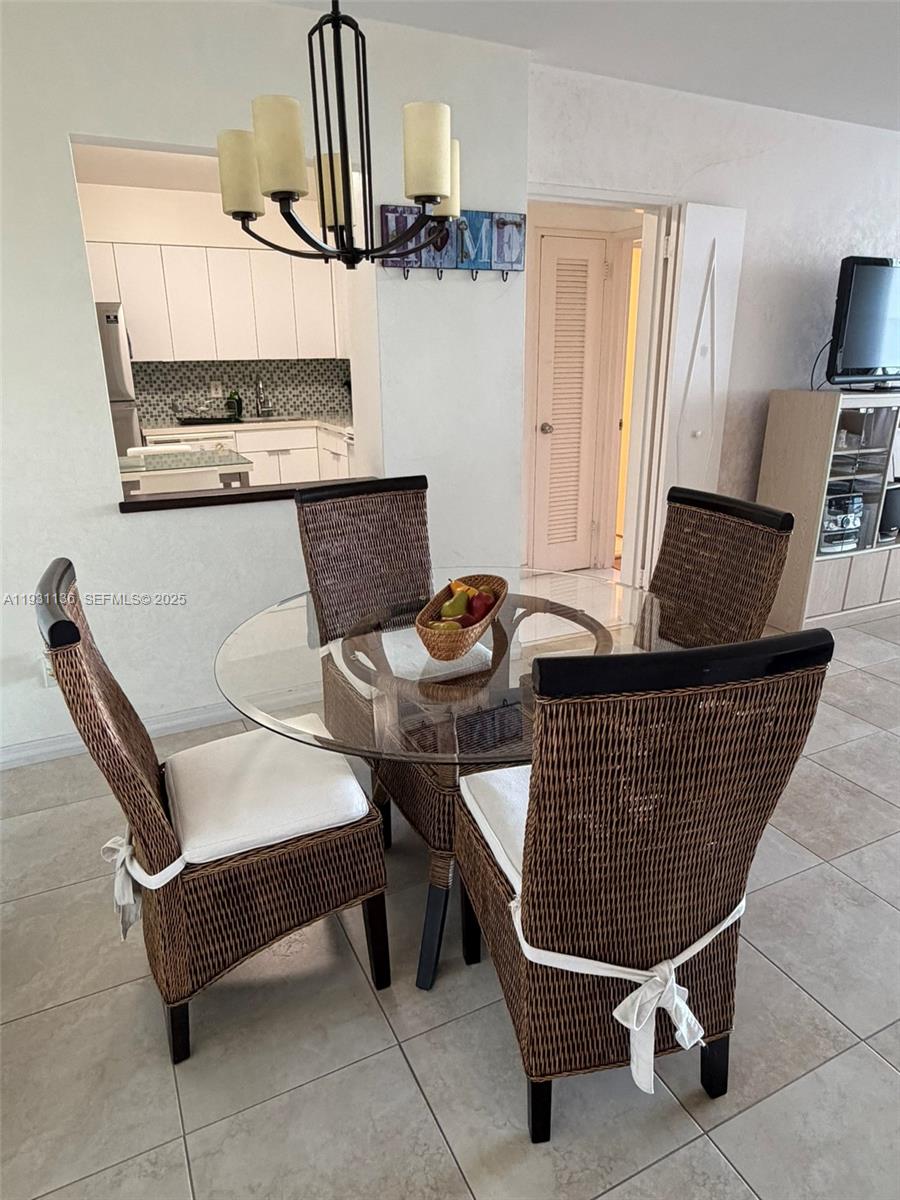 5151 Collins Ave #921, Miami Beach FL 33140