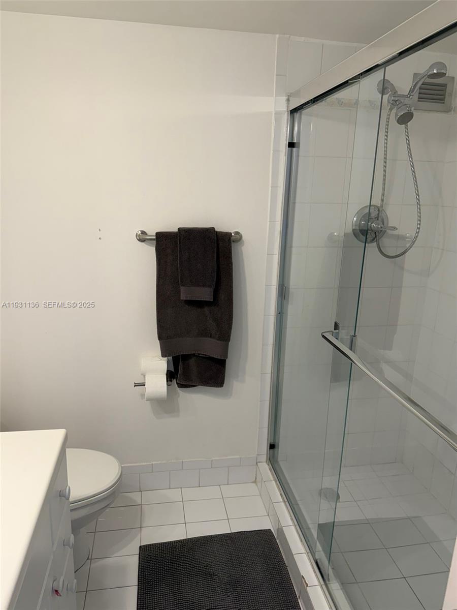 5151 Collins Ave #921, Miami Beach FL 33140