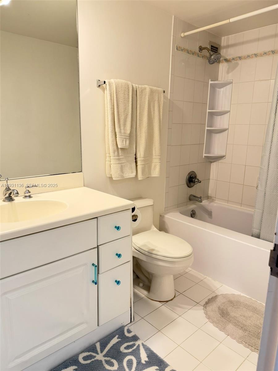 5151 Collins Ave #921, Miami Beach FL 33140