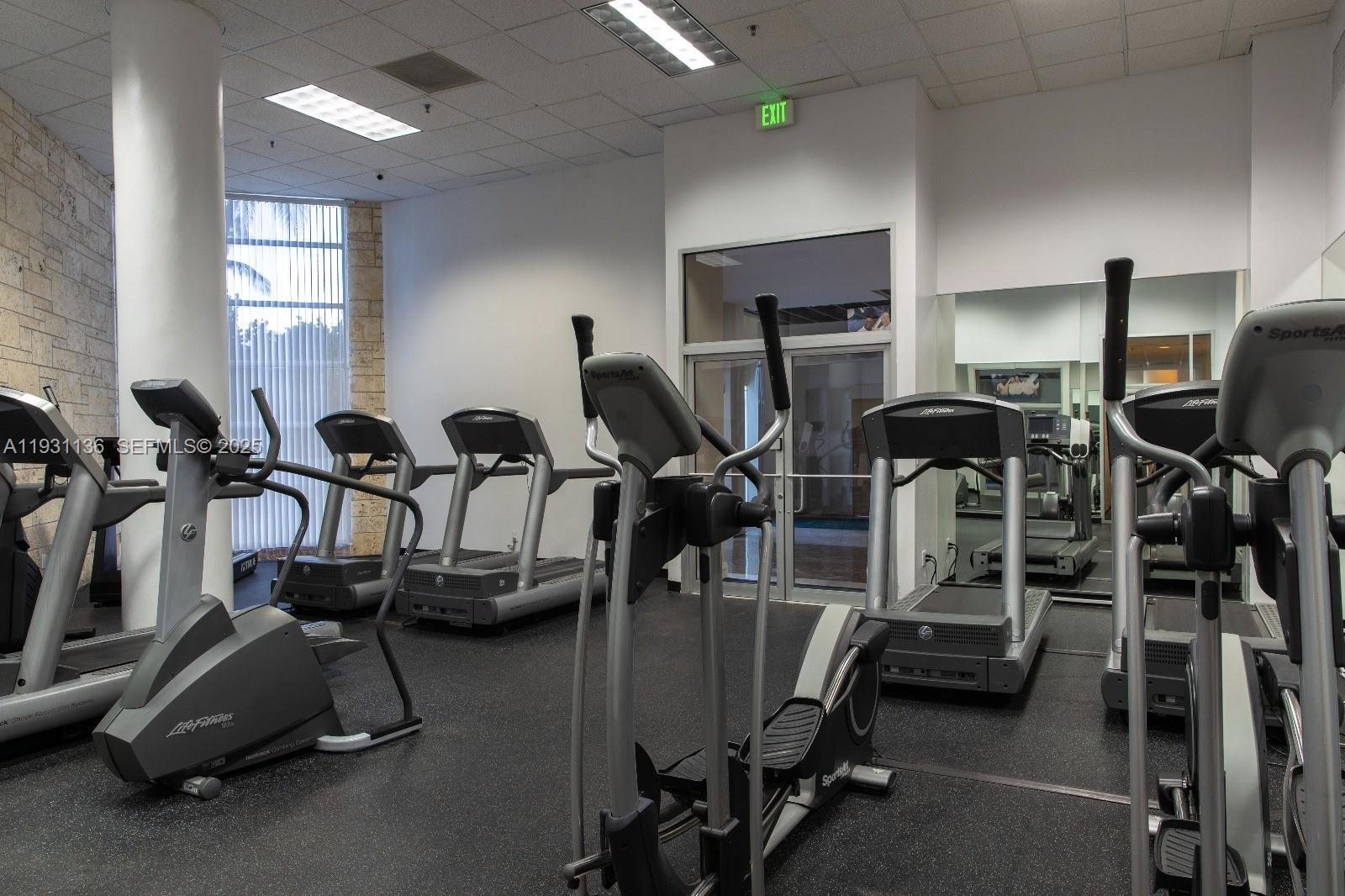 5151 Collins Ave #921, Miami Beach FL 33140