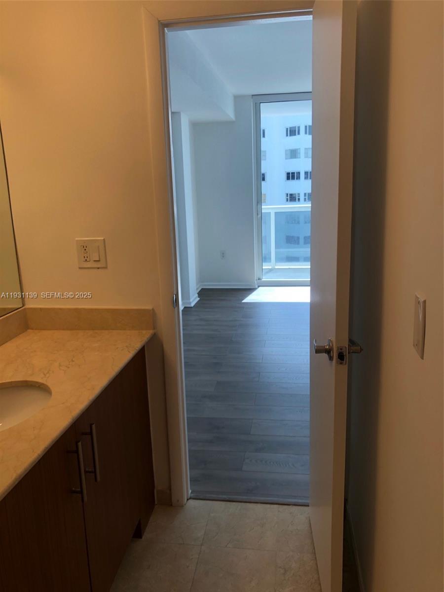 10275 Collins Ave #715, Bal Harbour FL 33154