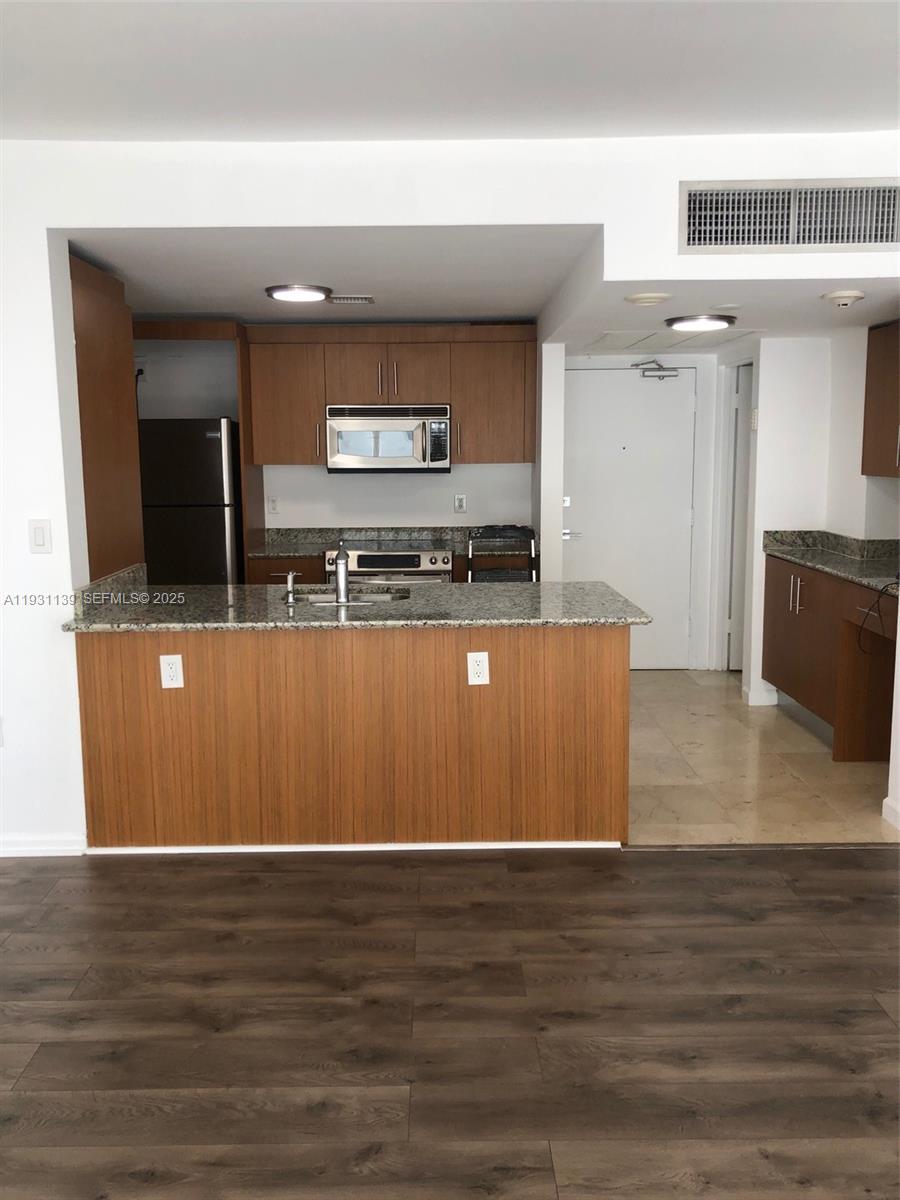 10275 Collins Ave #715, Bal Harbour FL 33154