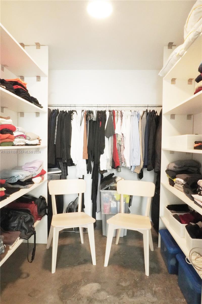 133 NE 2nd Ave #1608, Miami FL 33132