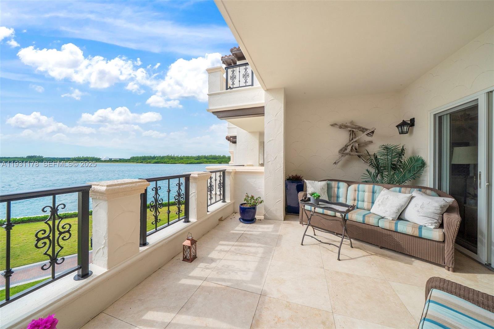 2332 Fisher Island Dr #4302, Miami Beach FL 33109