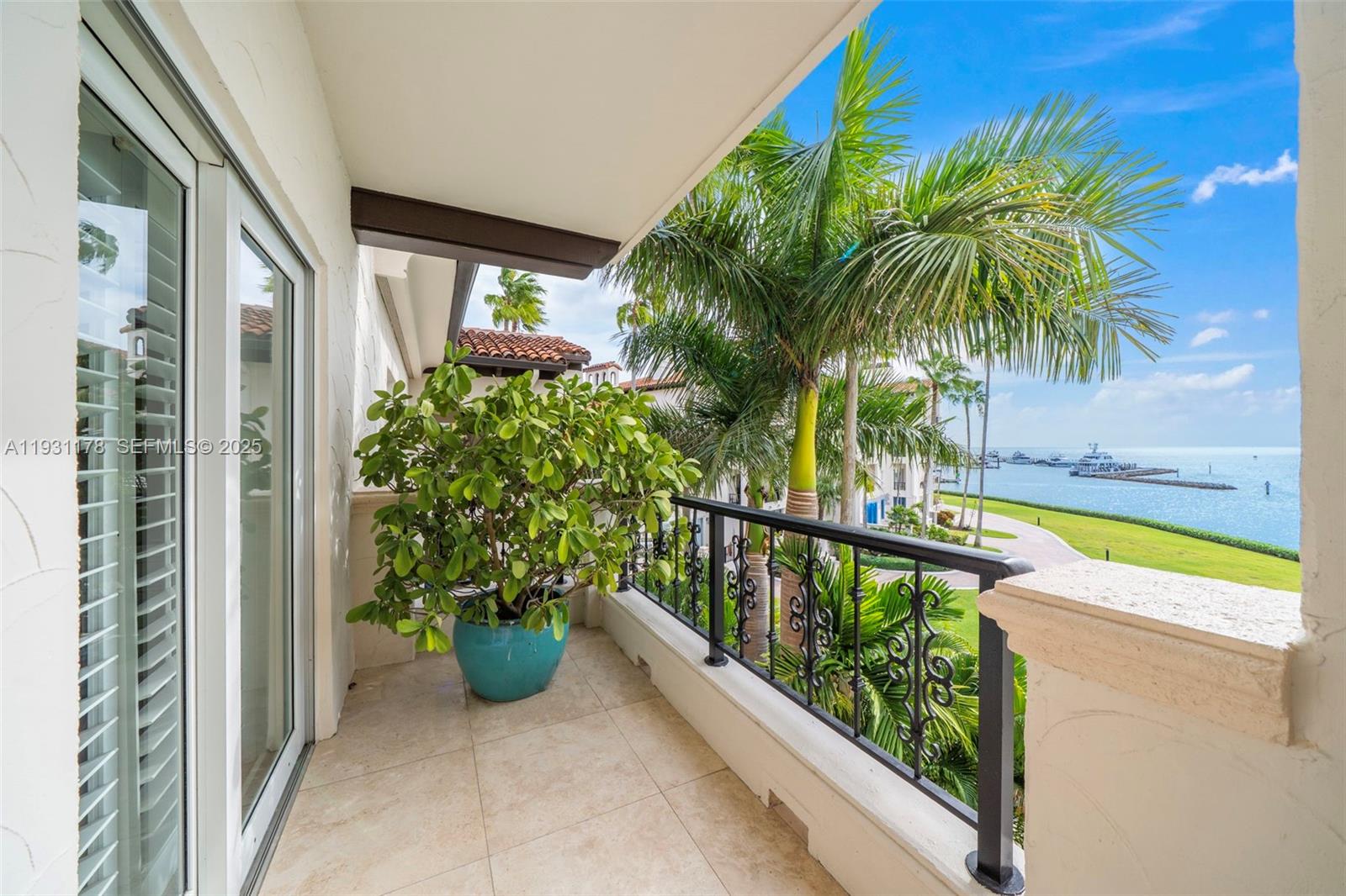 2332 Fisher Island Dr #4302, Miami Beach FL 33109