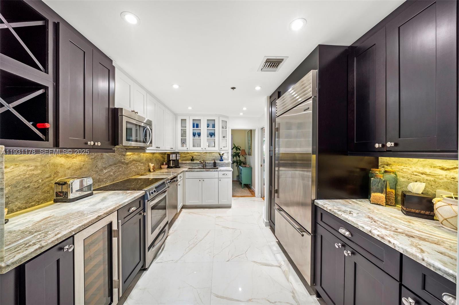 2332 Fisher Island Dr #4302, Miami Beach FL 33109
