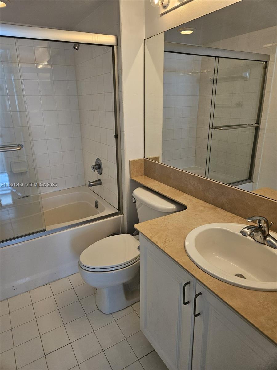1155 Brickell Bay Dr #3408, Miami FL 33131