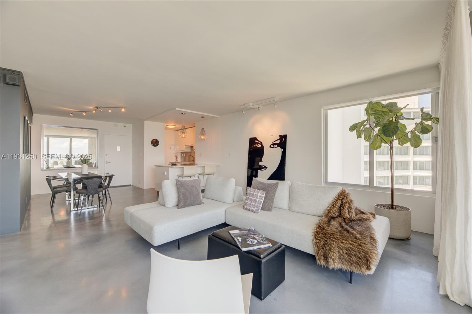1000 West Ave #1510, Miami Beach FL 33139