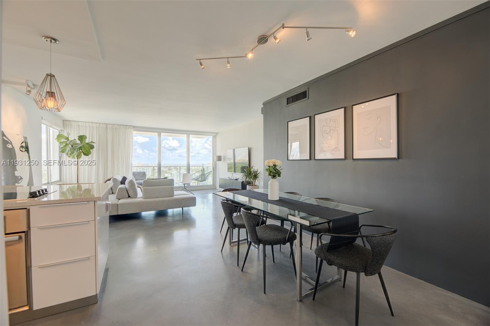 1000 West Ave #1510, Miami Beach FL 33139