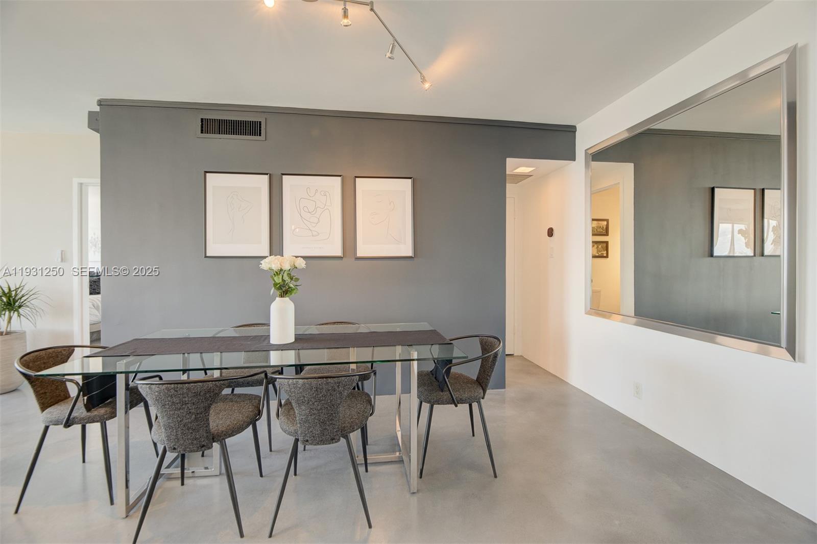 1000 West Ave #1510, Miami Beach FL 33139