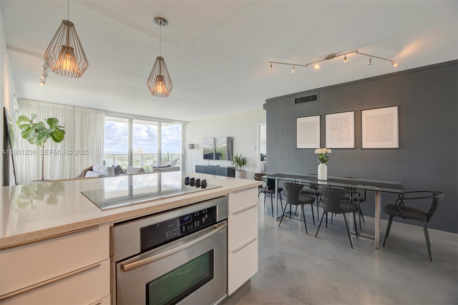 1000 West Ave #1510, Miami Beach FL 33139