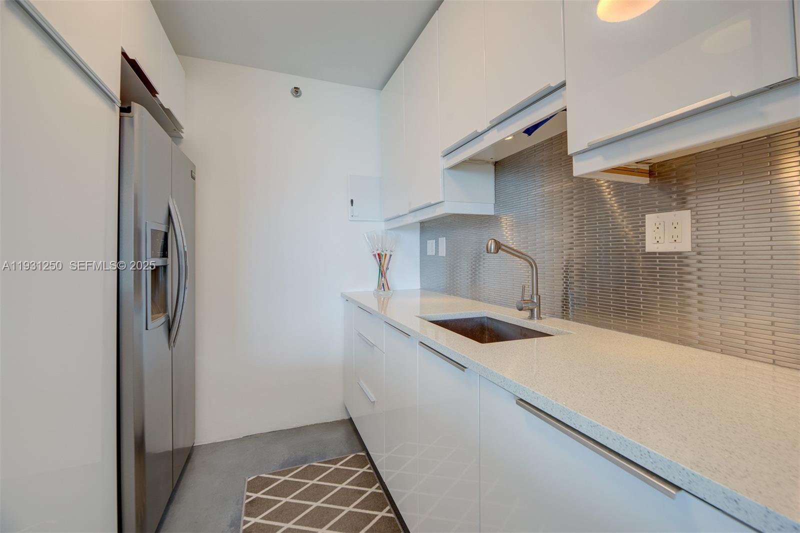 1000 West Ave #1510, Miami Beach FL 33139