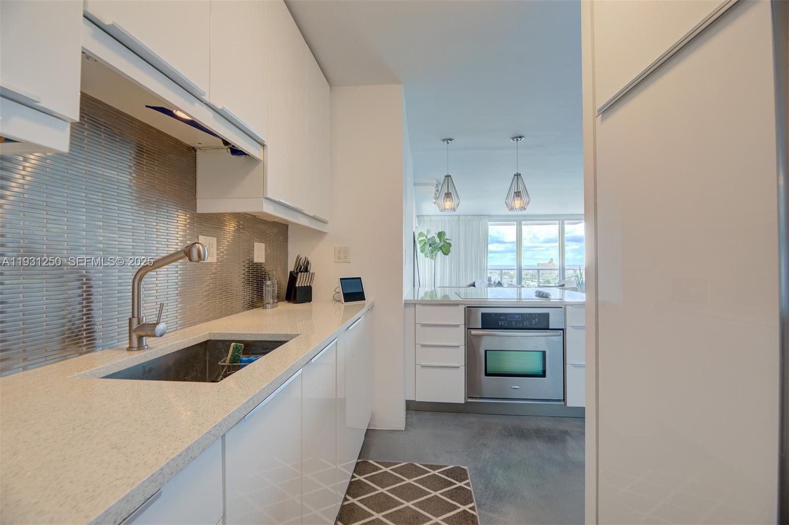 1000 West Ave #1510, Miami Beach FL 33139