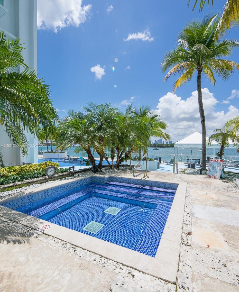 1000 West Ave #1510, Miami Beach FL 33139