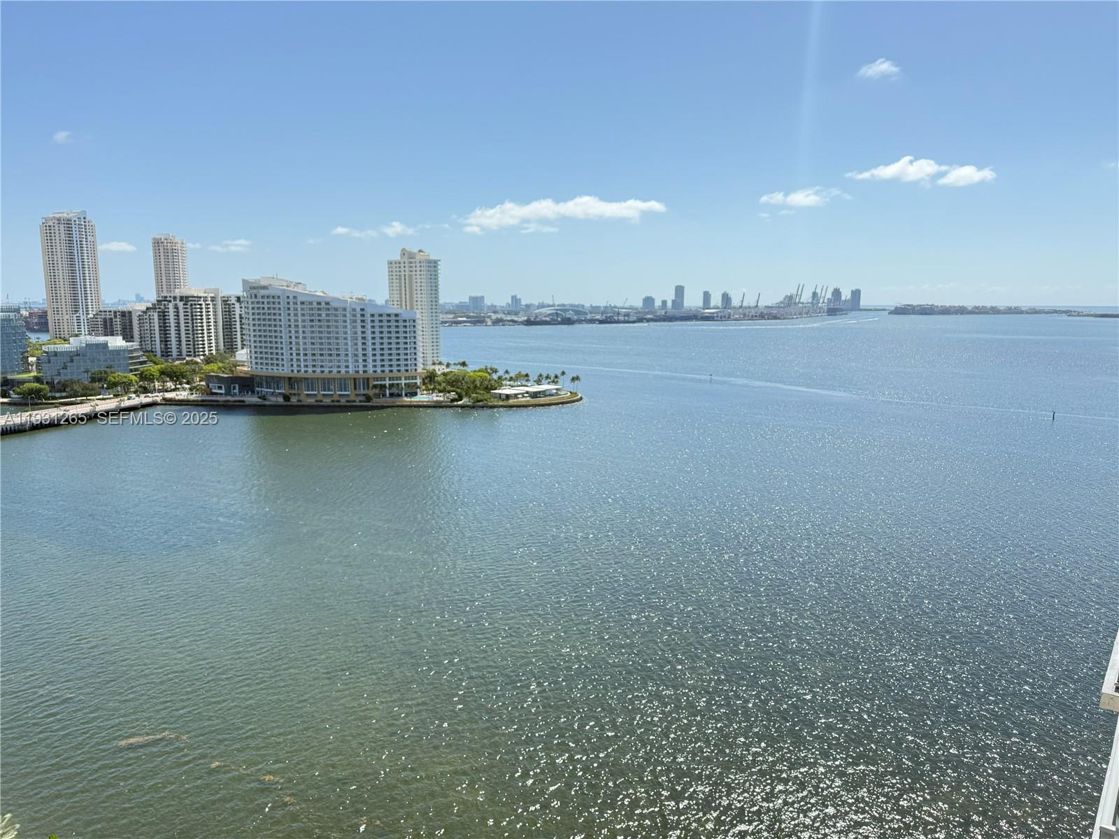 1155 Brickell Bay Dr #2108, Miami FL 33131