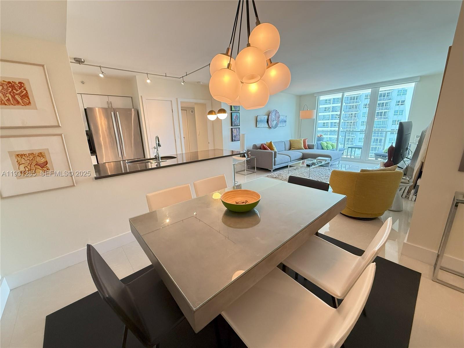 1155 Brickell Bay Dr #2108, Miami FL 33131