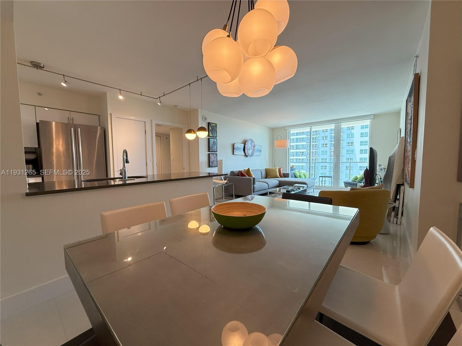 1155 Brickell Bay Dr #2108, Miami FL 33131