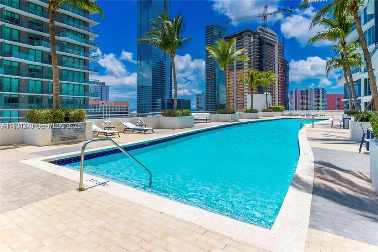 60 SW 13th St #3603, Miami FL 33130