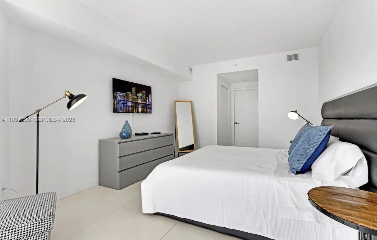 501 NE 31st St #1607, Miami FL 33137