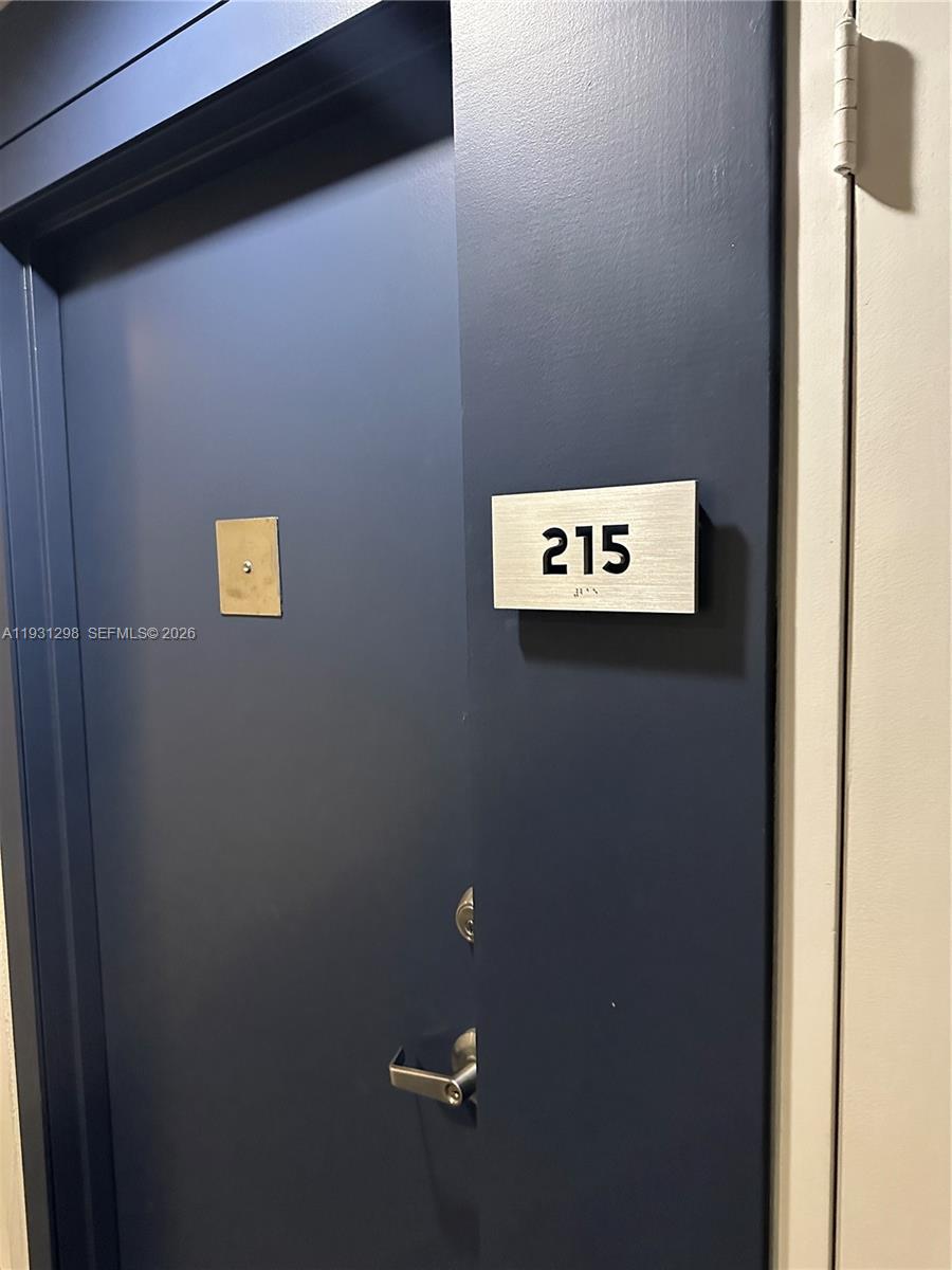 1000 West Ave #215, Miami Beach FL 33139