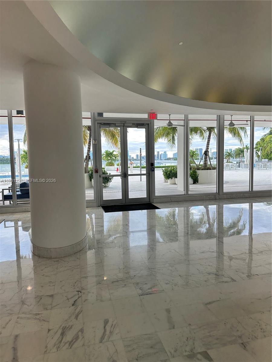 1000 West Ave #215, Miami Beach FL 33139