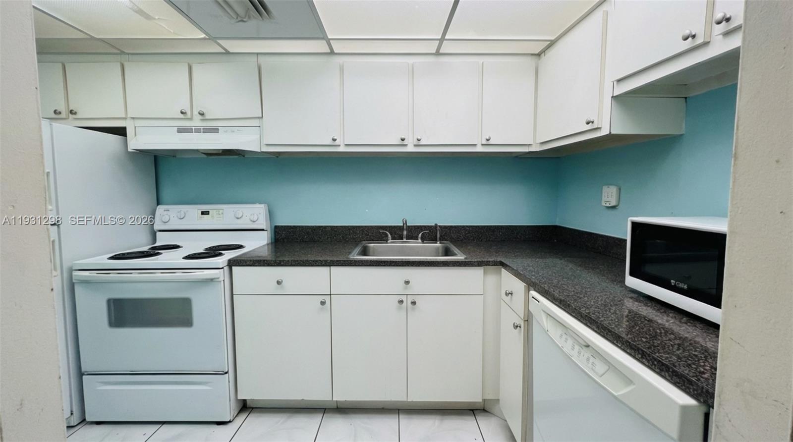 1000 West Ave #215, Miami Beach FL 33139