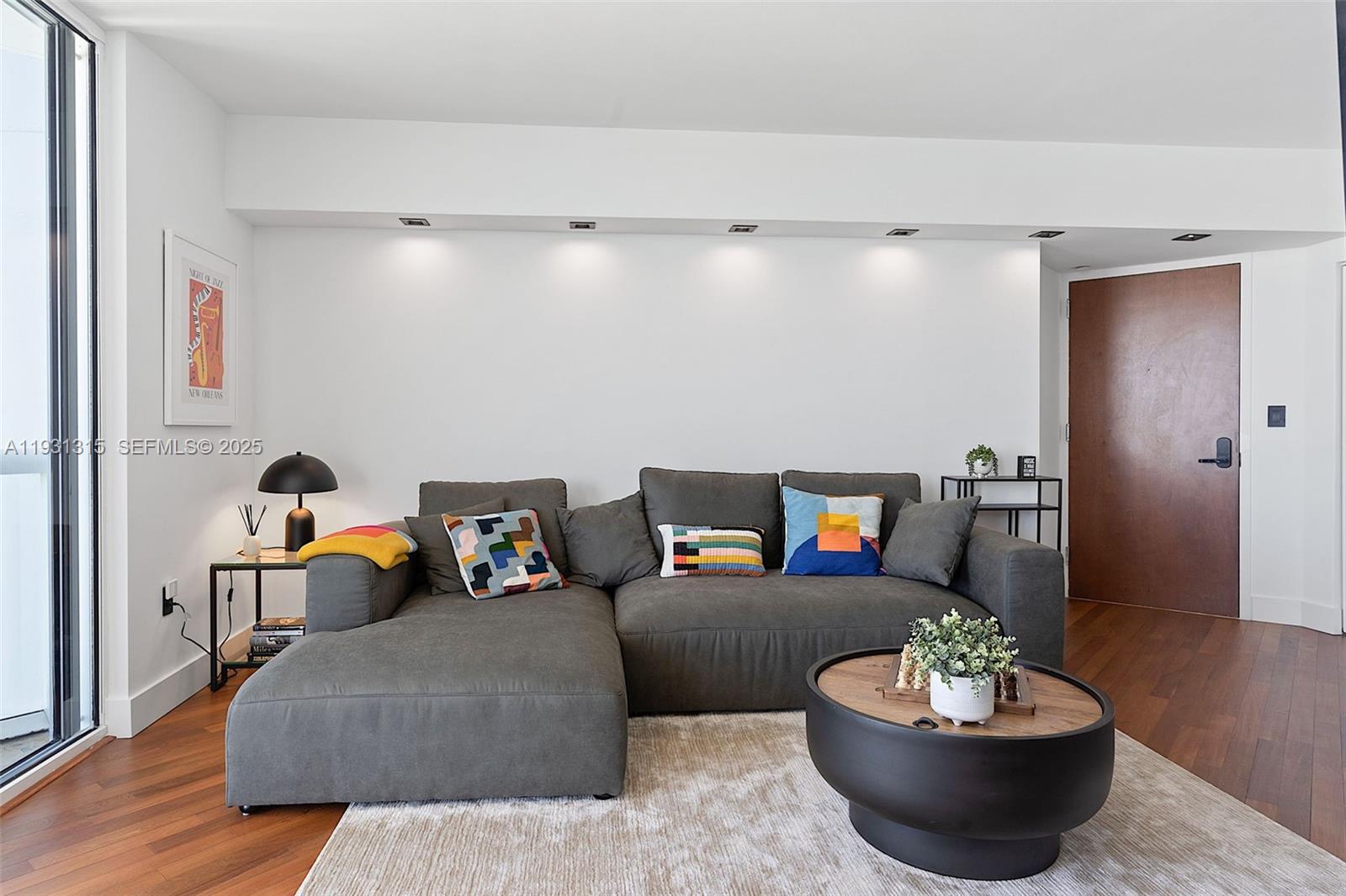 6365 Collins Ave #3911, Miami Beach FL 33141