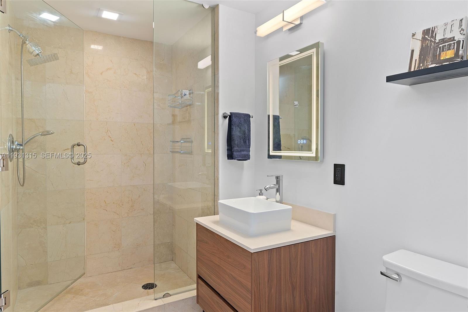 6365 Collins Ave #3911, Miami Beach FL 33141