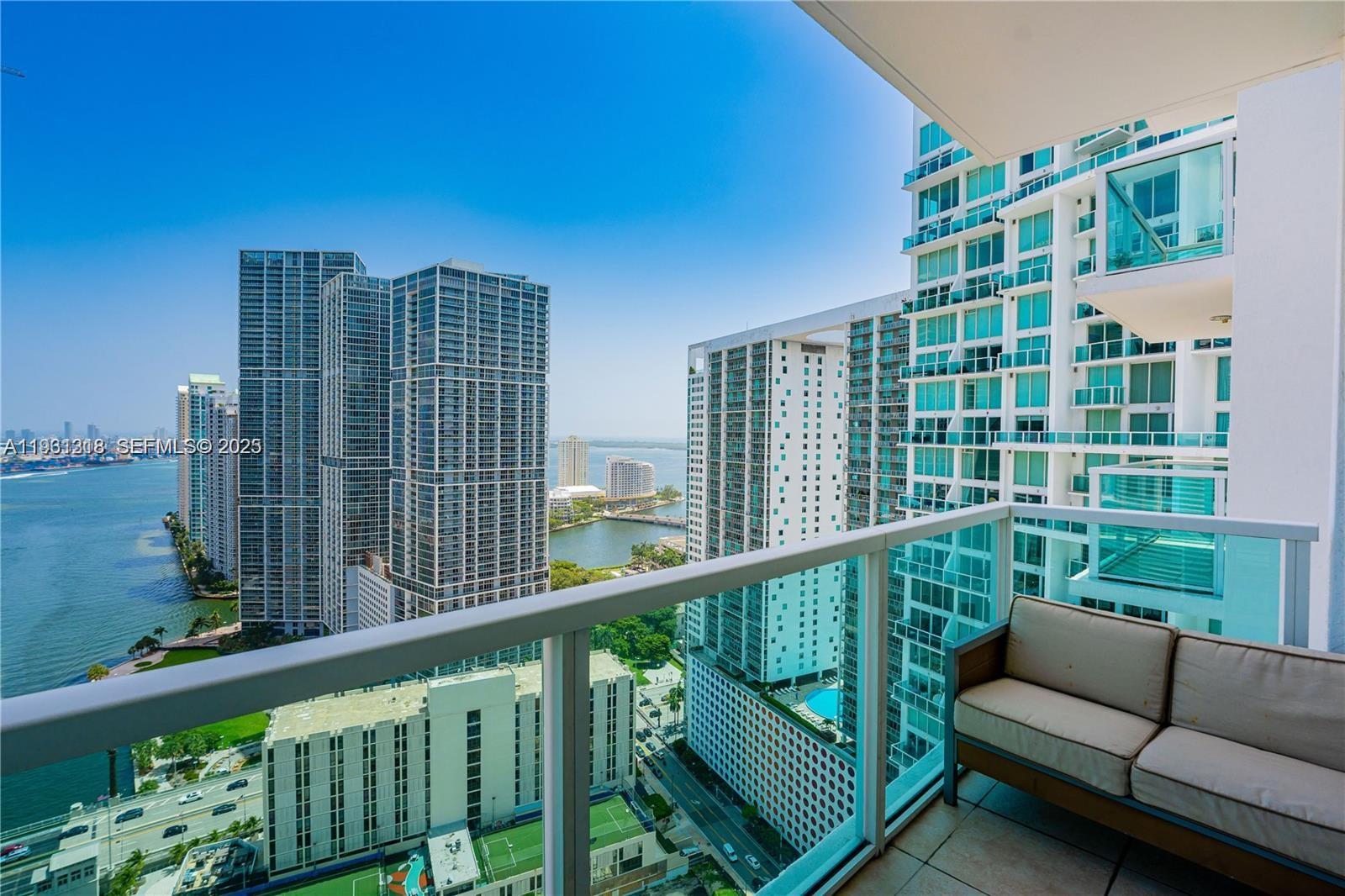 31 SE 5th St #3716, Miami FL 33131