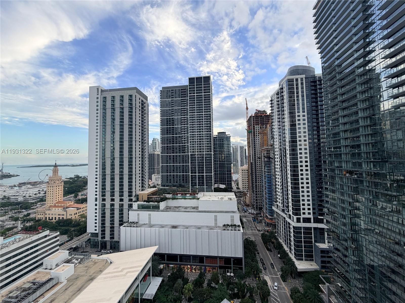 851 NE 1st Ave #2212, Miami FL 33132
