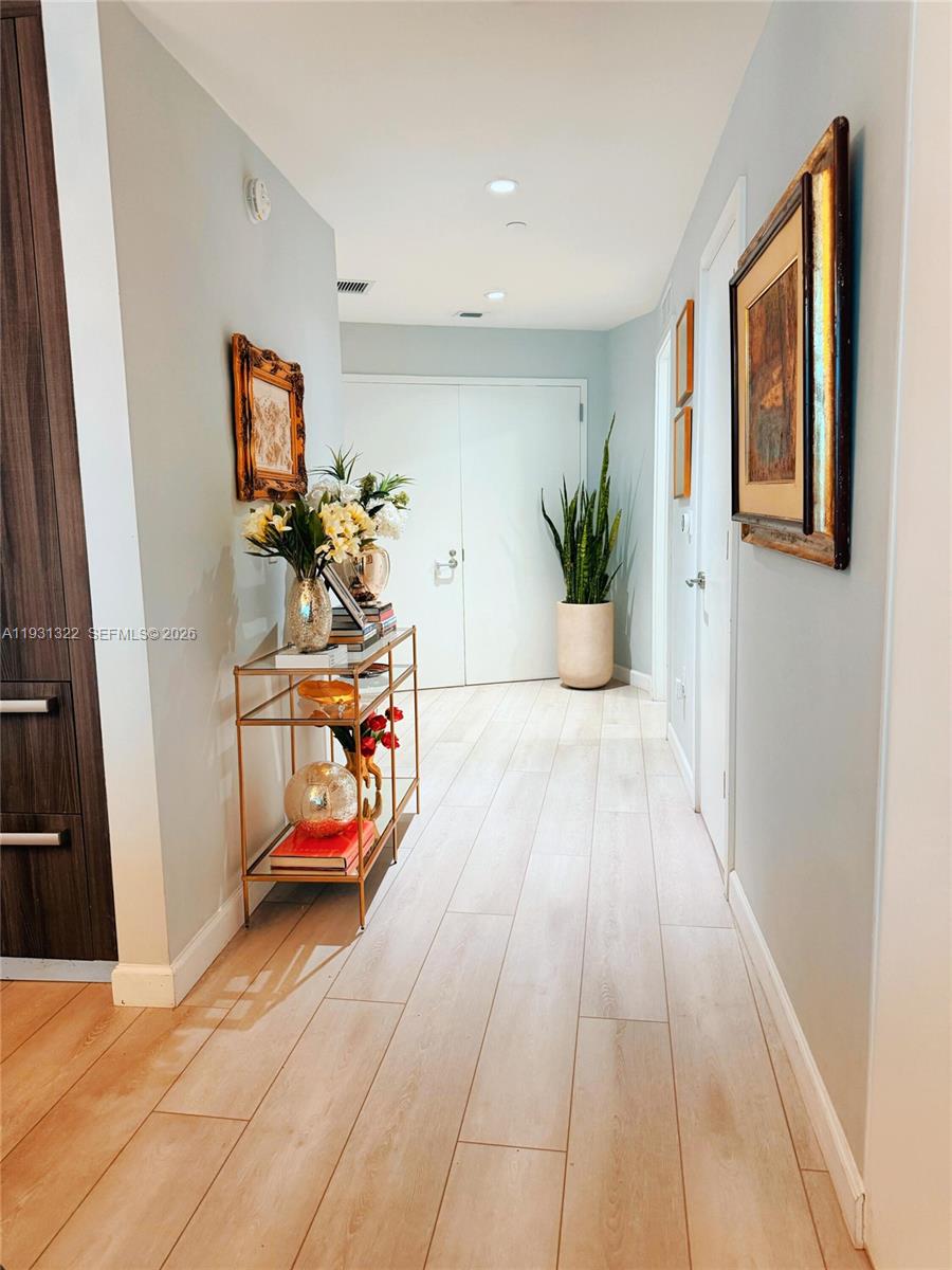 851 NE 1st Ave #2212, Miami FL 33132