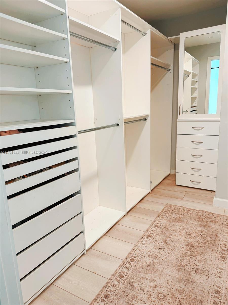 851 NE 1st Ave #2212, Miami FL 33132