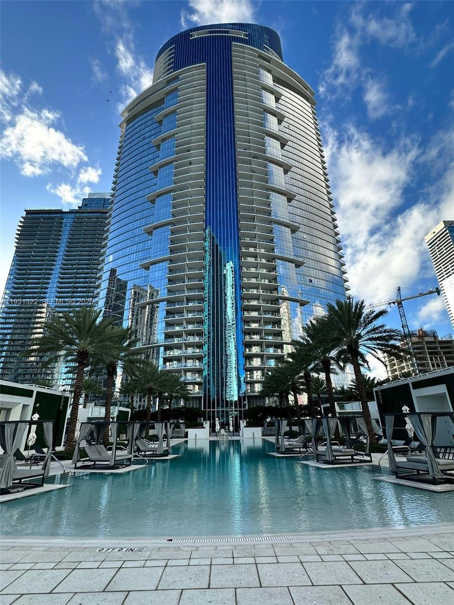 851 NE 1st Ave #2212, Miami FL 33132