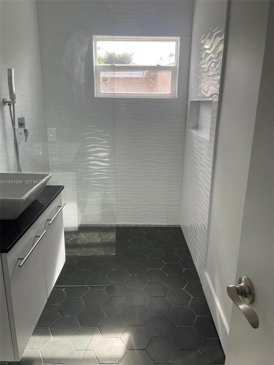Boca Raton FL 33428 - A11931356